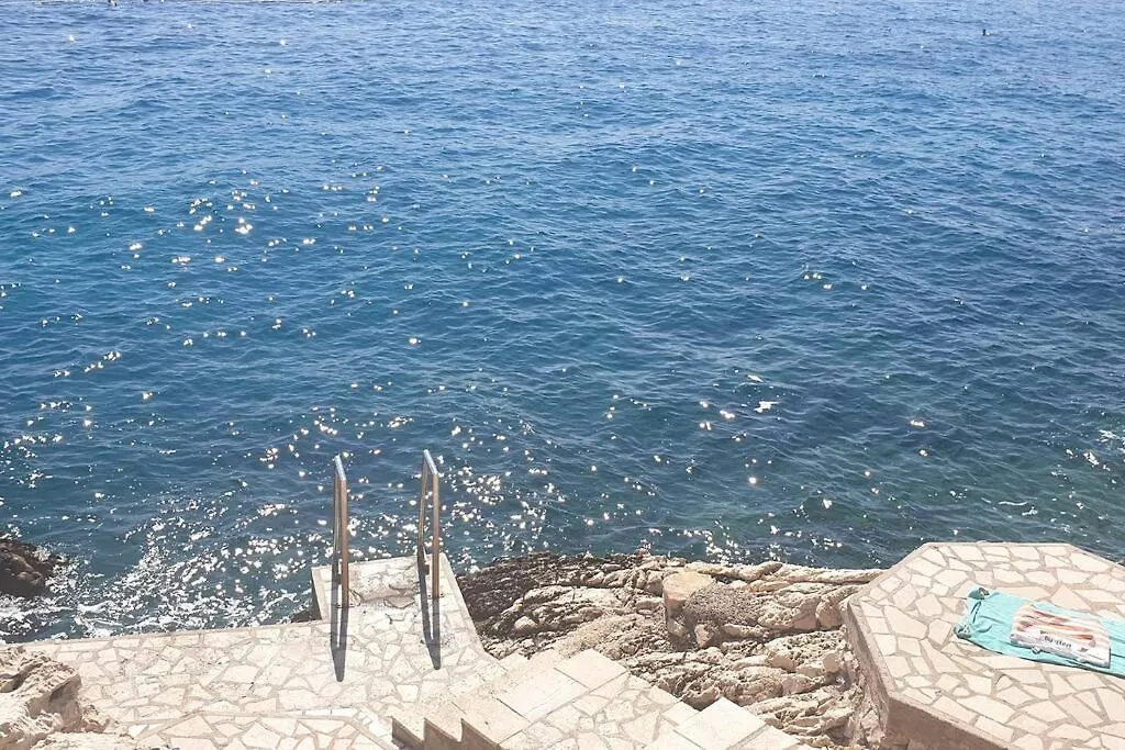 Apartment Delfin Jacuzzi , Bribir-Novi Vinodolski Bribir  Croatia
