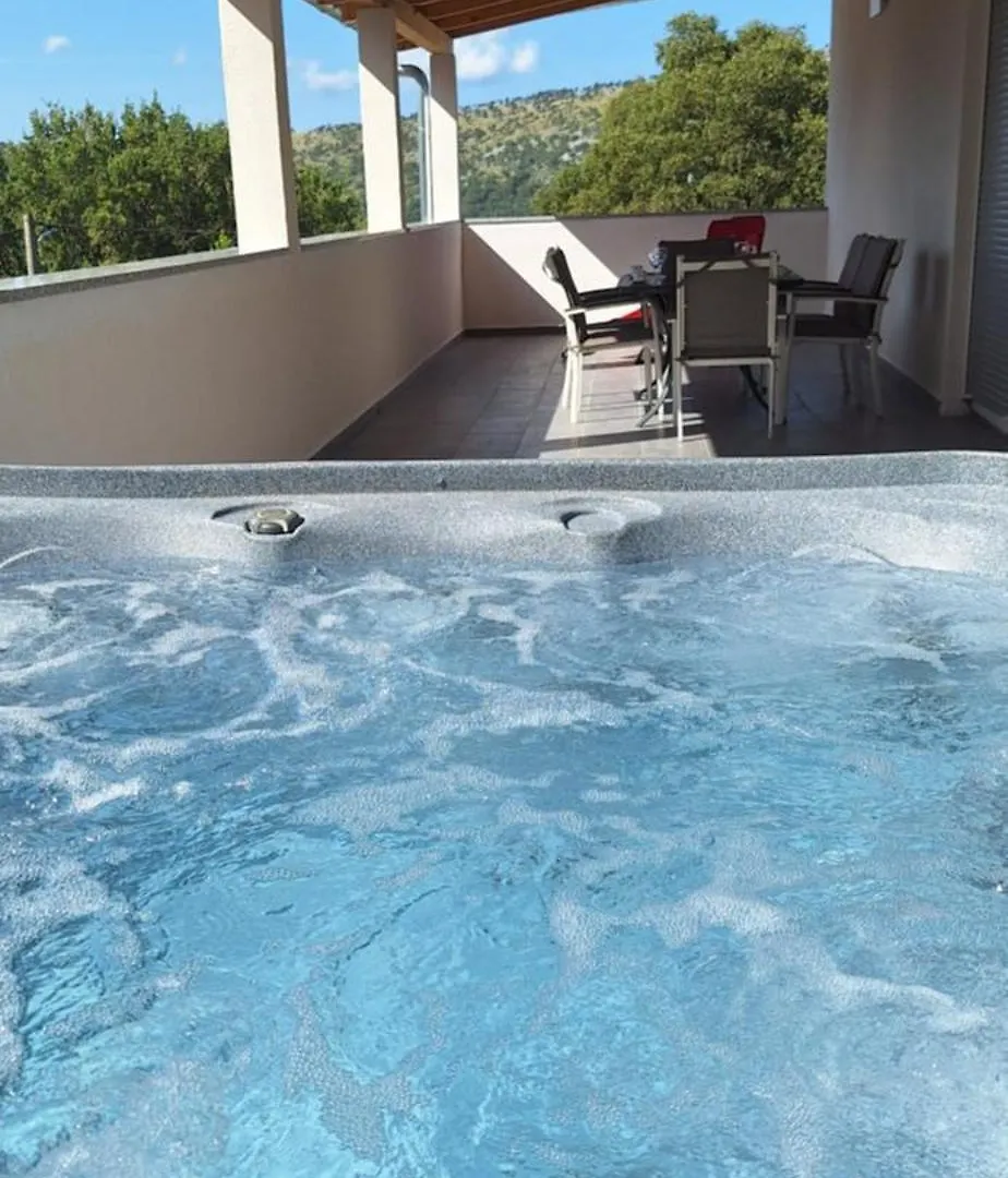Apartment Delfin Jacuzzi , Bribir-Novi Vinodolski Bribir  0*, Bribir (Primorje-Gorski Kotar) Kroatië